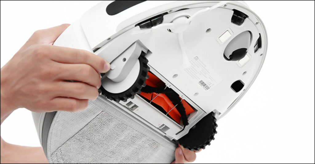 Chăm sóc và bảo trì bánh xe robot hút bụi