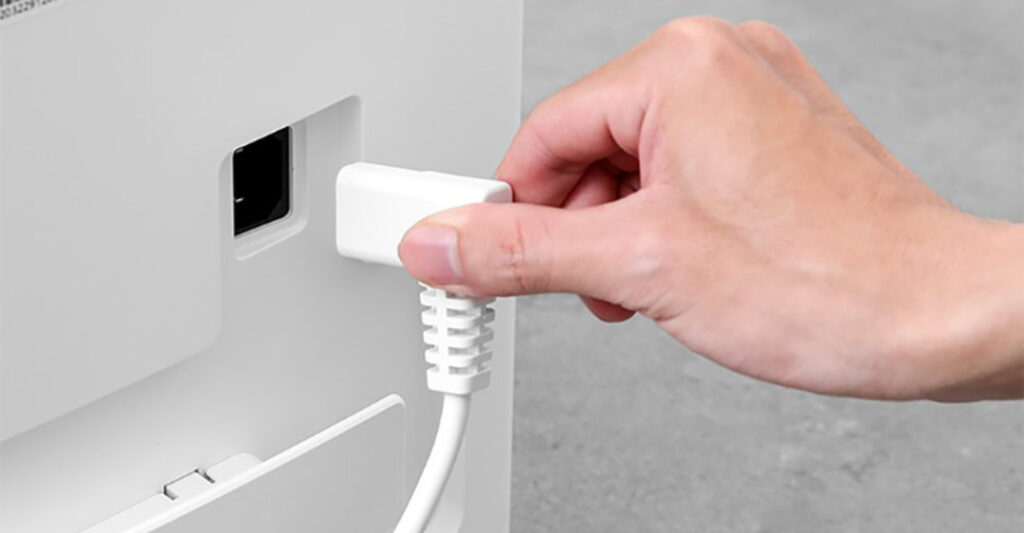 Hướng dẫn cách sạc pin cho robot hút bụi Ecovacs