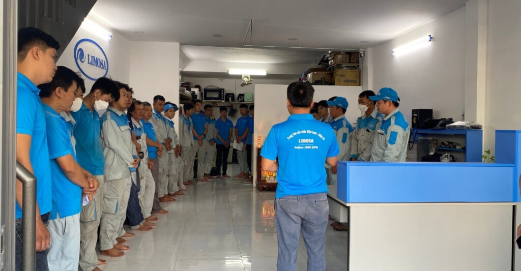 dịch vụ vệ sinh và sửa máy lọc không khí tphcm