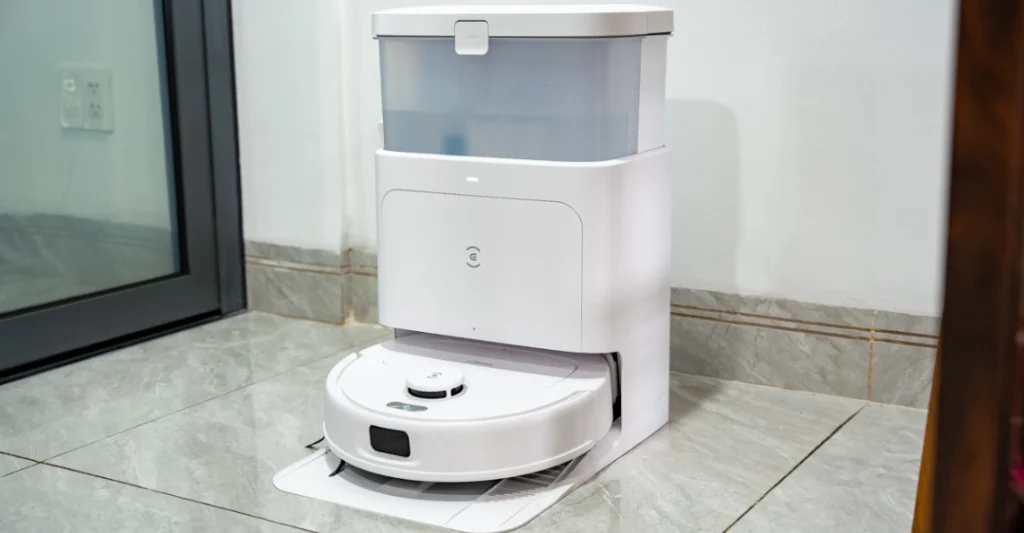 Ecovacs Deebot N30 Pro Omni